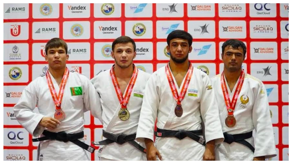 Türkmen döwlet binagärlik-gurluşyk institutynyň talyby Aziýa Kubogy – 2025-de baýrakly orna eýe boldy