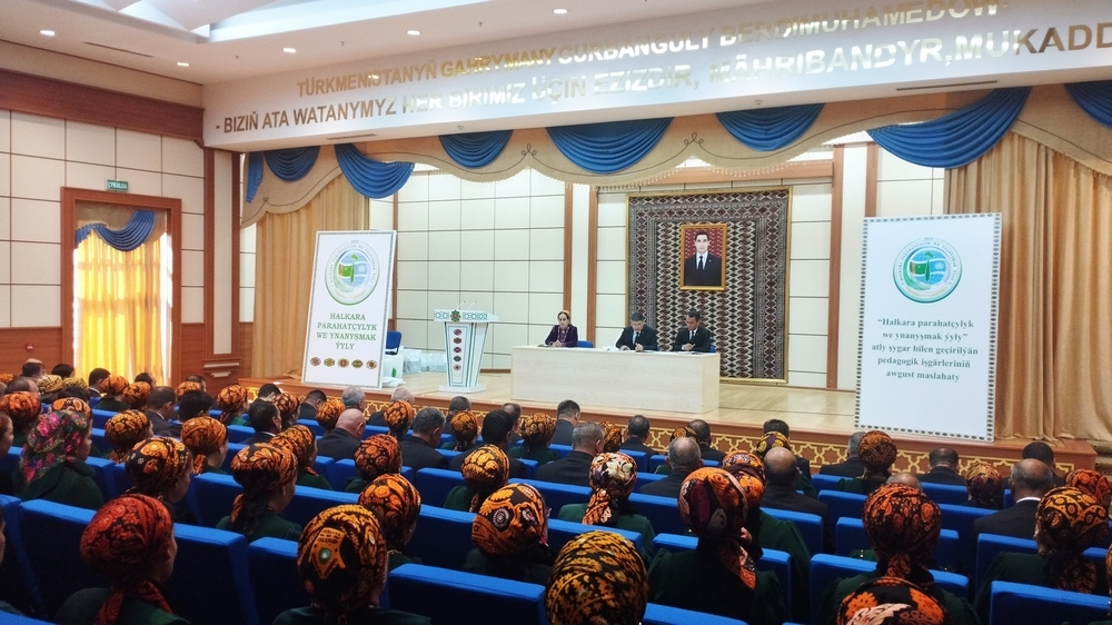 Ylym we bilim jemgyýetiň hem-de döwletiň hemmetaraplaýyn sazlaşykly ösüşini üpjün etmegiň berk binýadydyr